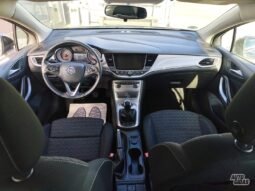 Opel Astra pilnas