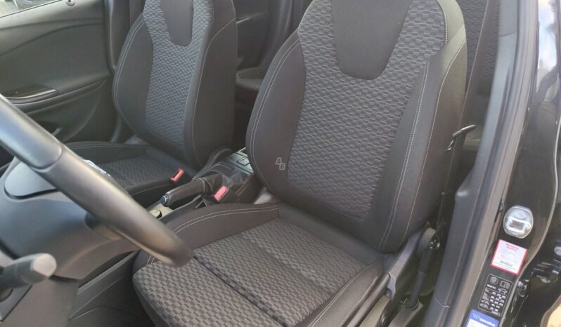 Opel Astra pilnas