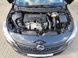 Opel Astra pilnas