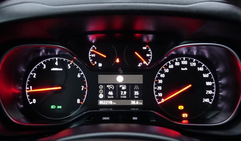 Opel Combo pilnas