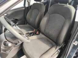 Opel Corsa pilnas