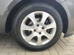 Opel Corsa pilnas