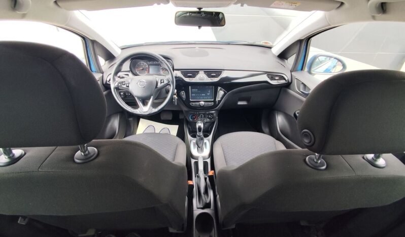 Opel Corsa pilnas
