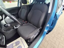Opel Corsa pilnas