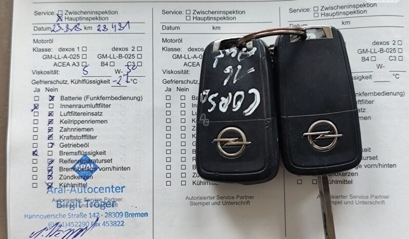 Opel Corsa pilnas