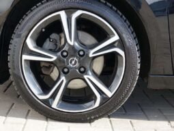 Opel Corsa pilnas