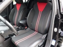Opel Corsa pilnas