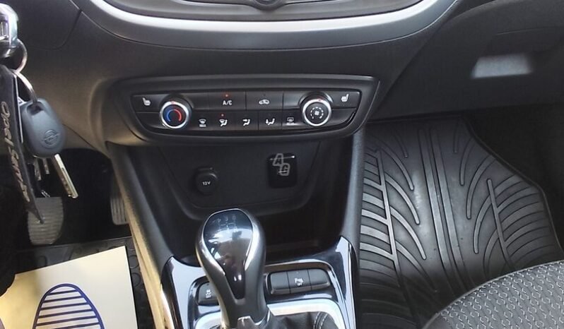 Opel Crossland X pilnas