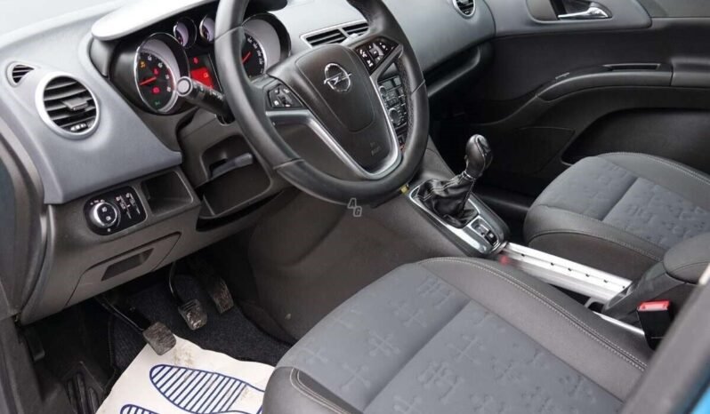 Opel Meriva pilnas