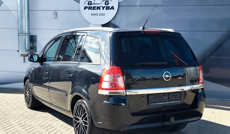 Opel Zafira pilnas