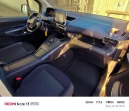 Peugeot Rifter pilnas
