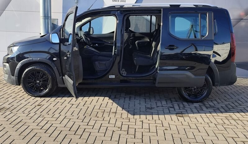 Peugeot Rifter pilnas