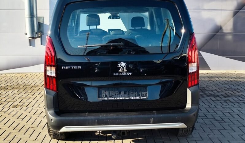 Peugeot Rifter pilnas