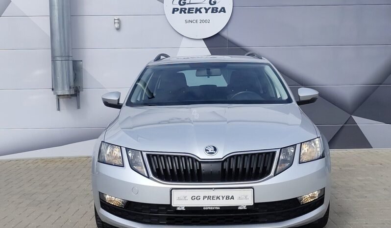 Skoda Octavia pilnas