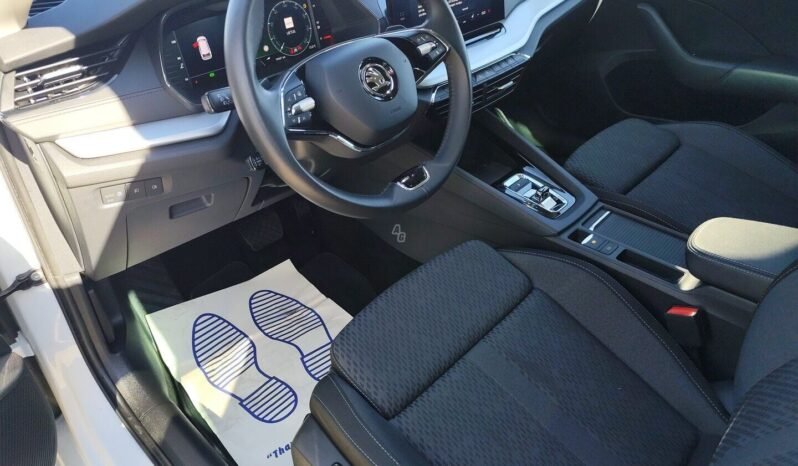 Skoda Octavia pilnas