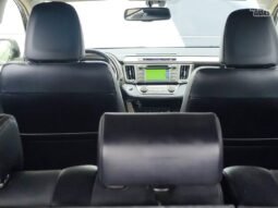 Toyota RAV4 pilnas