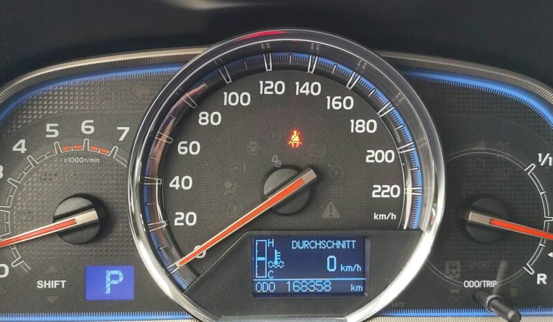 Toyota RAV4 pilnas