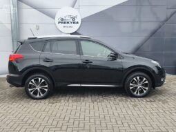 Toyota RAV4 pilnas