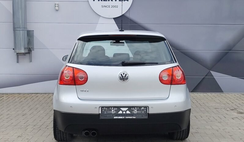 Volkswagen Golf pilnas