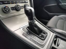 Volkswagen Golf pilnas