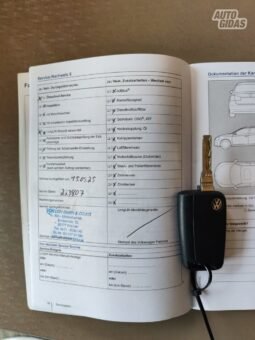 Volkswagen Golf pilnas