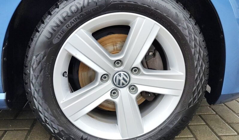 Volkswagen Golf pilnas