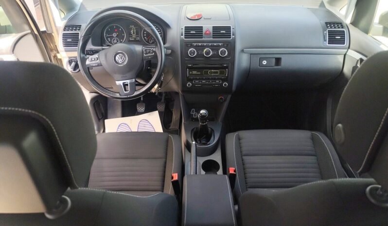 Volkswagen Touran pilnas