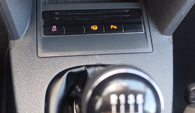 Volkswagen Touran pilnas
