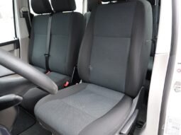 Volkswagen Transporter pilnas