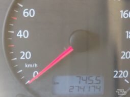Volkswagen Transporter pilnas