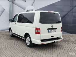 Volkswagen Transporter pilnas