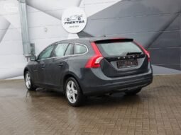 Volvo V60 pilnas