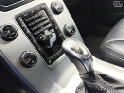 Volvo XC70 pilnas