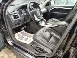 Volvo XC70 pilnas