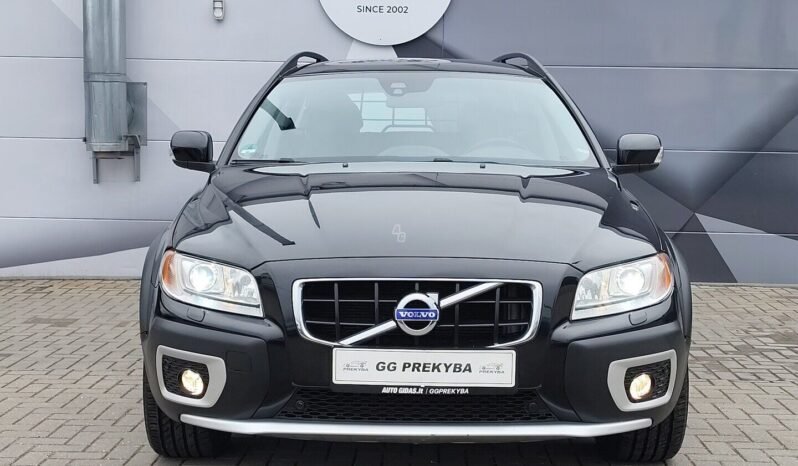 Volvo XC70 pilnas