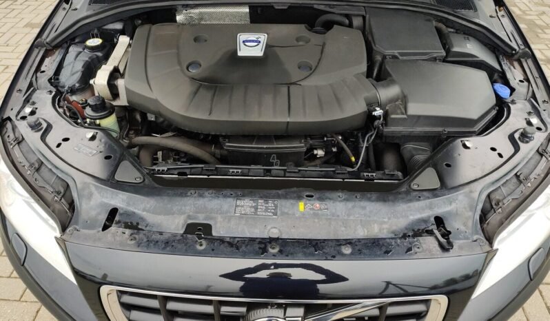 Volvo XC70 pilnas