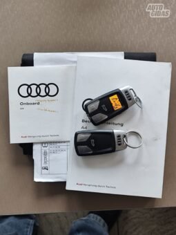 Audi A4 pilnas