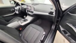 BMW 318 pilnas