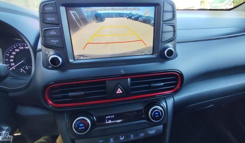 Hyundai Kona pilnas