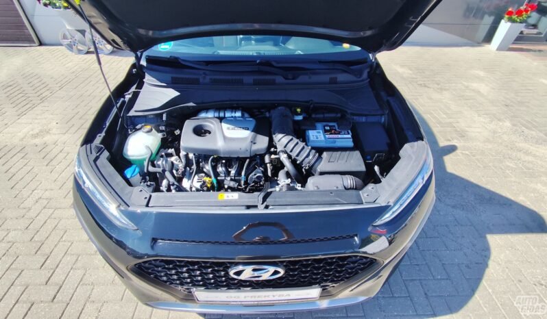Hyundai Kona pilnas
