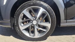 Hyundai Kona pilnas