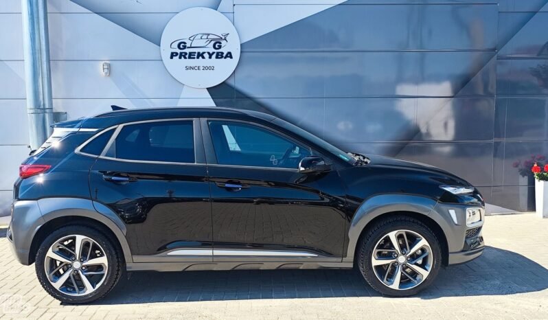 Hyundai Kona pilnas