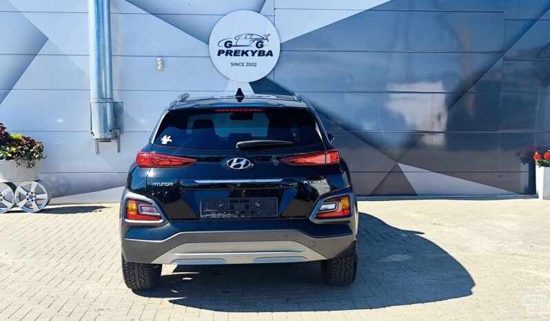 Hyundai Kona pilnas