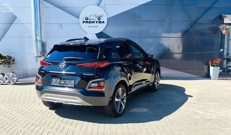 Hyundai Kona pilnas