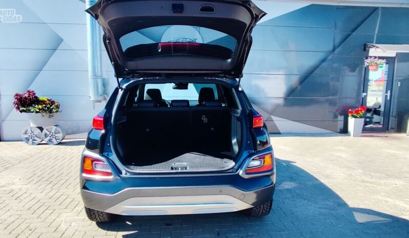 Hyundai Kona pilnas