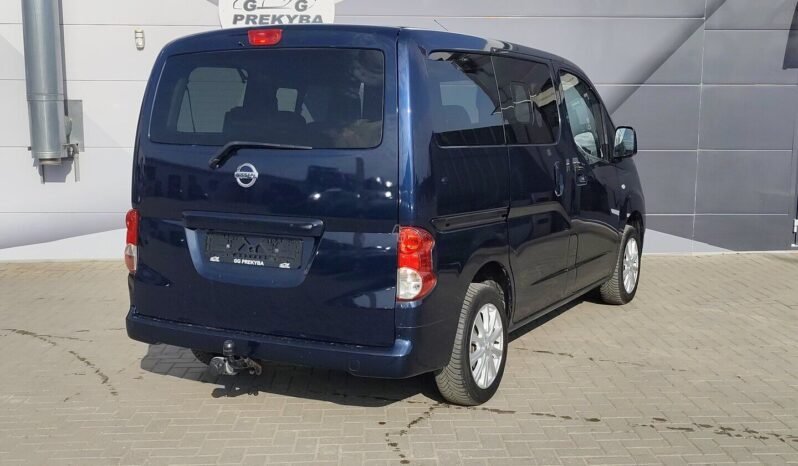 Nissan NV200 pilnas