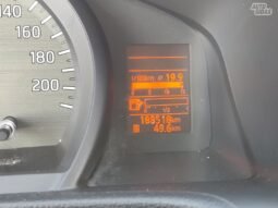 Nissan NV200 pilnas