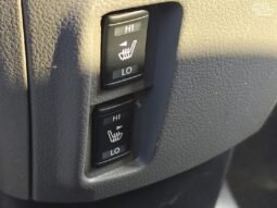 Nissan NV200 pilnas