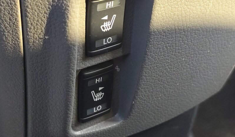 Nissan NV200 pilnas