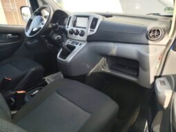 Nissan NV200 pilnas